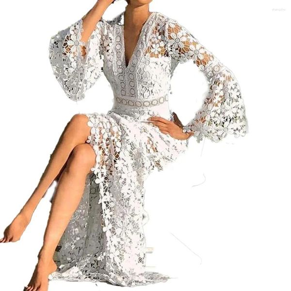 Lässige Kleider 2024 sexy durch V Halshöhle aus weißer Spitzenkleid hohe Taille Maxi Vestidos Elegant Women Beach Urlaub lang Boho