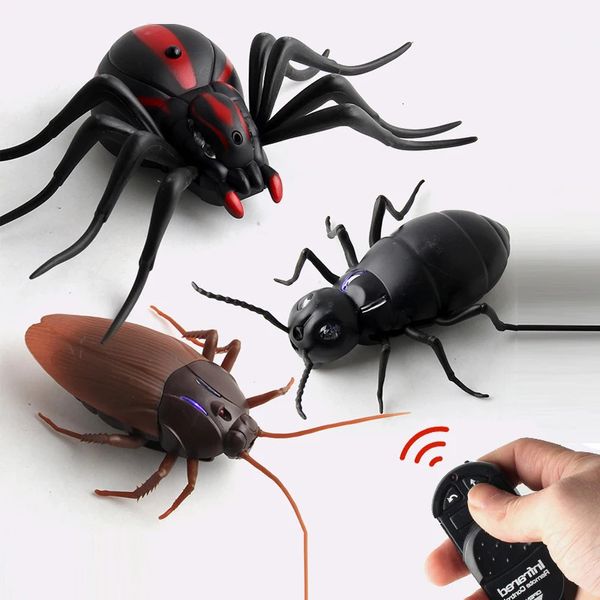 RC a infrarossi Remote Control Animal Insect Toy Toy Smart scarafaggio Spider Insect Trick Scary Toy Toy Christmas Kids Gift 240418
