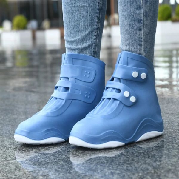 Stivali Nuovi coperture per scarpe riutilizzabili nelle scarpe a prova di acqua piovana Galoshes Stagire per la stagione protettori impermeabili Overshoes Sneaker Cover