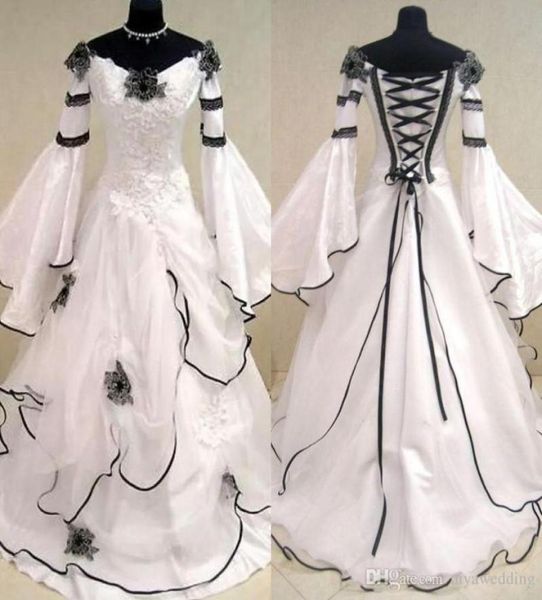 Abiti da sposa medievali in bianco e nero vintage rinascimentale vestido de novi abiti da sposa Celtic con maniche flotte e bagliori flowe8224422