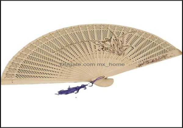 Andere Wohnkultur Gartendekoration handgefertigt Antiquitätenfan Vintage Hollow Weibse Wood Lady Folding Fans chinesische Stil Carving2091277