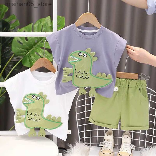 Kleidungssets Sommer Baby Kleidung Set Childrens und Jungen Aufkleber Dinosaurier T-Shirt Shorts 2pcs/Set Childrens Casual Clothing Baby Kleidung Q240425
