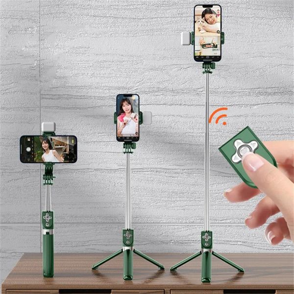 Sticks Bluetooth Wireless Selfie Stick Live Broadcast State Tripode Piegabile con otturatore remoto Light per smartphone