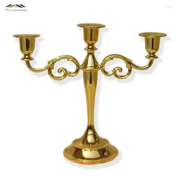 Candele 10pcs/lotto Silver/Gold Candlestick 3 Arms Stand Zinc Legato di alta qualità pilastro per portelalas di nozze Candelabras