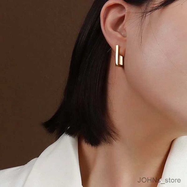 Stud nuovo Fashion Gold Color Square Hoop Earrings for Women Girls Minimalist Metal Geometric Orecchini alla moda Gift di gioielli alla moda