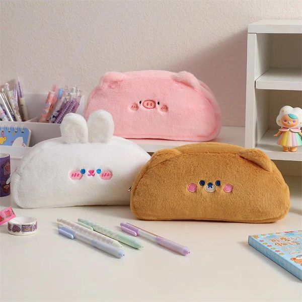 Cartoon süßer Plüschbärenstifte Aufbewahrungskoffer Kawaii Make -up -Tasche mit großer Kapazität tragbarer Lippenstift Augenbrauen Kosmetische Organizer