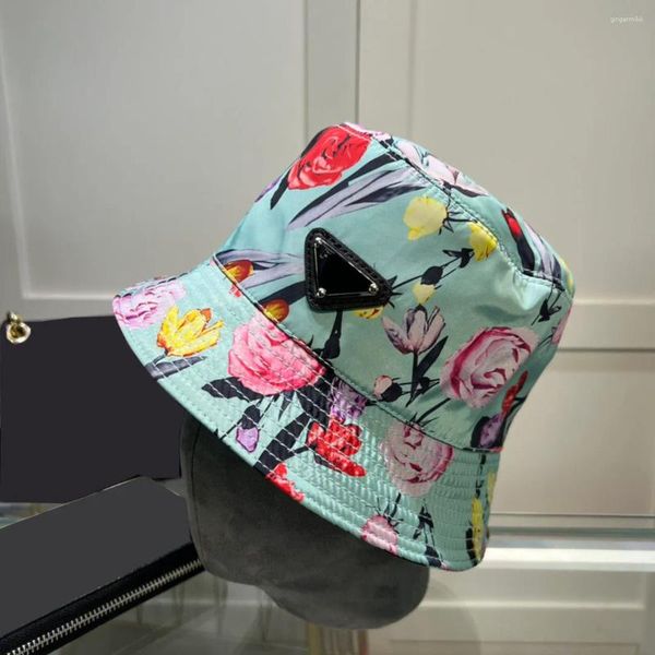 Шляпа Шляпа Brim Luxurys Designer Bucket Hat Print
