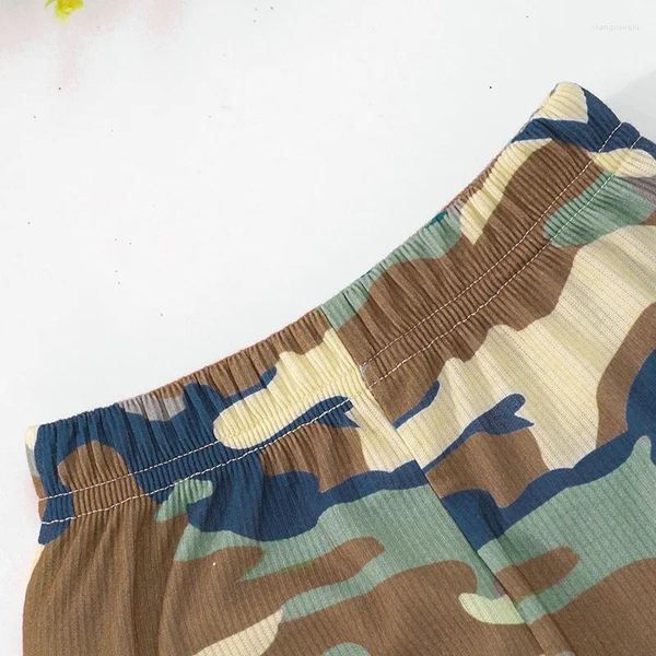 Roupas de roupas menino de 2 peças roupas de camuflagem com capuz de manga longa e calças elásticas para crianças de manga longa para crianças