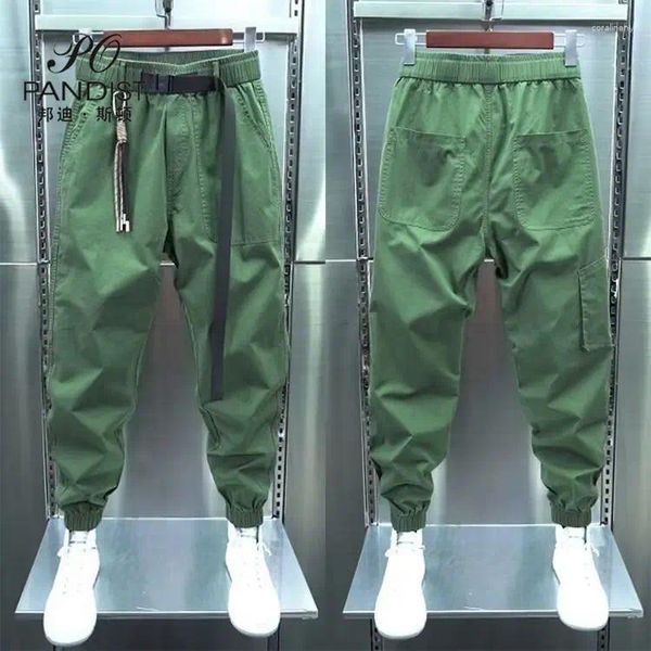 Calças masculinas 2024 Brand Spring e Summer Harem Casual Exército Verde Chaque Black Leg.