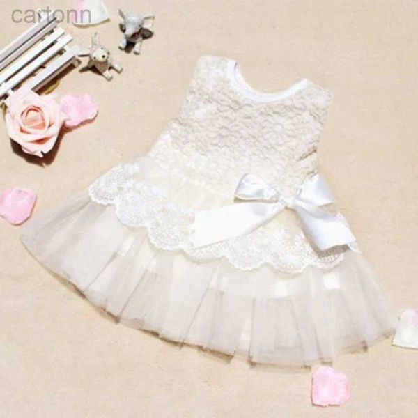 Vestidos de menina vestidos de verão para crianças para meninas garotas de renda de arco mangas tulle princesa vestido crianças saias de crianças roupas de aniversário 4m-2t d240425