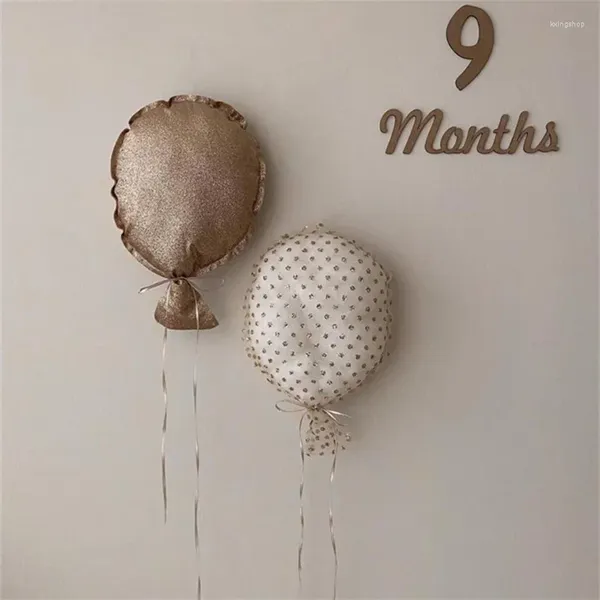 Figurine decorative Nordic Balloon Decor Wall Orning Ins Custom Cushion Cushion Room Decoration Decorazione per la festa di compleanno per bambini