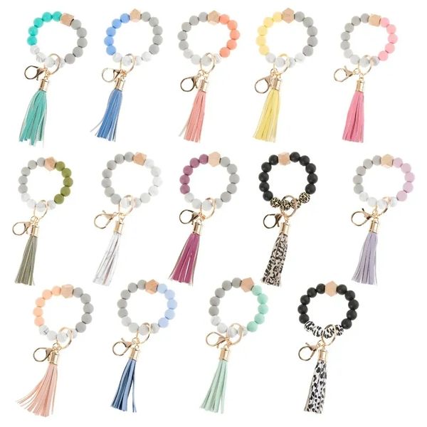 Silicone Keychain Tassel Wood Wood Breads Bracelet Keyring Pinging for Women Acessórios Supplys Party Wholesale