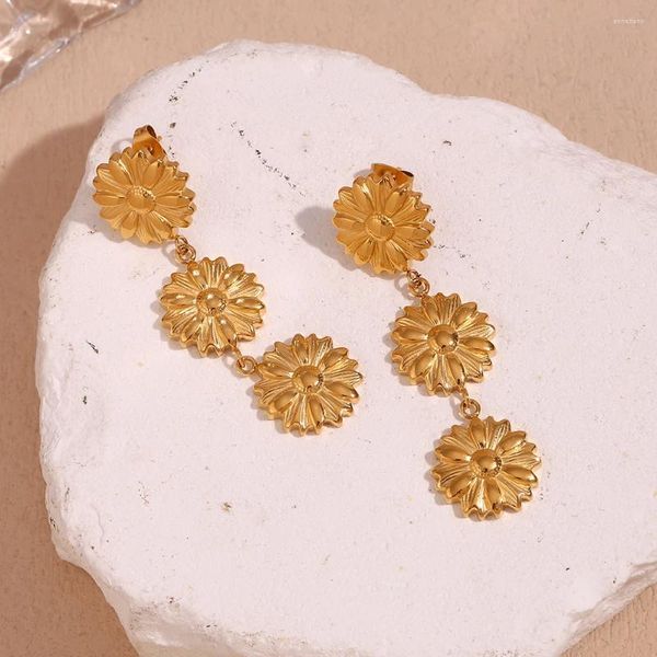 Dangle -Ohrringe drei Sonnenblumenabfall wasserfestes Ablauf frei 316L Edelstahlschmuck 18k Gold plattiert für Frauen