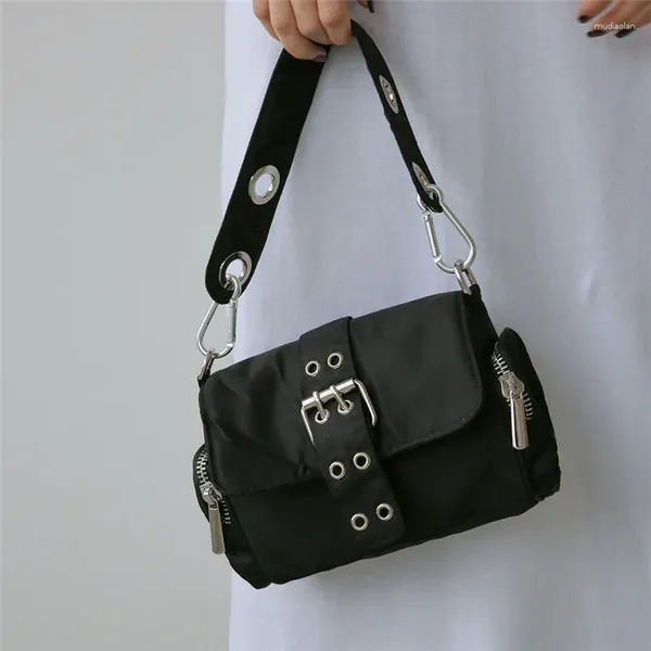 Umhängetaschen Nylon Frauen axilläre Mode Nieten Damen Tasche Elegante weibliche Handtasche Kleine Unterarm Schwarz Bolsa Feminina Totes