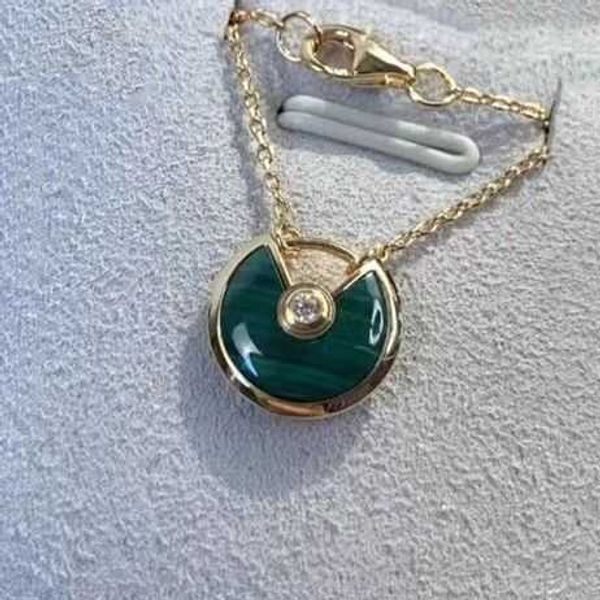 Designer original Amuleto Colar de prata pura Branca bege vermelha ágata pavão stone segurança talismã de clavícula feminina pingente circular 8d0t