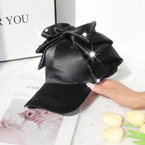 Visorlar Orijinal Tasarım Beyaz Siyah Saten Nefes Alabaç Güneş Vizör Kapağı Kadınlar Bow Rhinestone Perçin İlkbahar Yaz Casquette Gorras Hombre