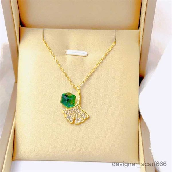 Collane a ciondolo Fashion Charm Vintage Maple Legle Collana Classica Personalità Verde Gioielli Verde in acciaio in acciaio Clavicle Chain Gift a sospensione