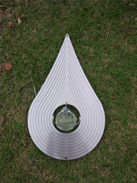 Dekorative Figuren 12-Zoll-Windspinner Wassertropfen mit Kristallkugel (5 cm) aus 1 mm Färbung Stahlblech hoher Qualität
