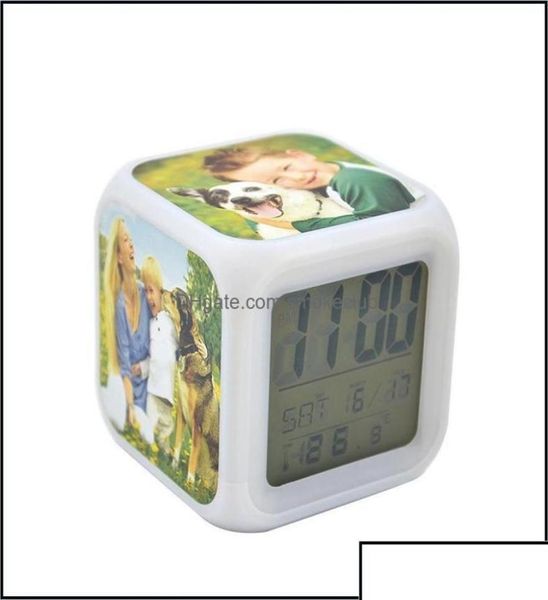 Relógios de mesa Relógios Decoração de casa Jardim transferência de calor Sete cores Blank Sublimation Despertador LED LED CAMA quadrada OTTFI5051309