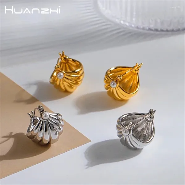 Gestüt Ohrringe Huanzhi Französisch Vintage Pearl Metal Gemüsekorb Ohrschnalle für Frauen Mädchen Textur Chic Trendy Eleganter Schmuck 2024