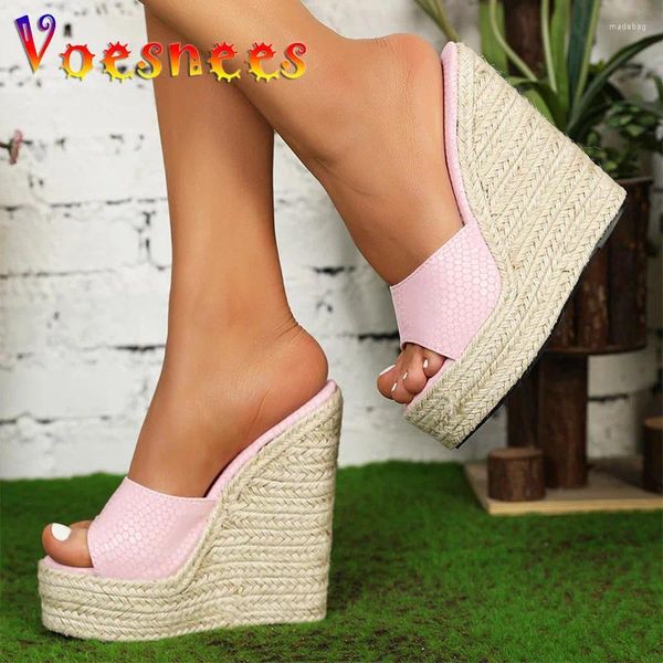 Hausschuhe Modeplattform Schlangendruck 2024 Wedge Sandals Club Sommer sexy Frauen Schuhe Gras Seilwebige Super High Heels