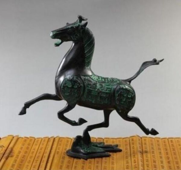 Exquisite alte chinesische Bronze Statue Horse Fly Swallow Figuren Heilung Medizin Dekoration 100 Messing Bronze3041408