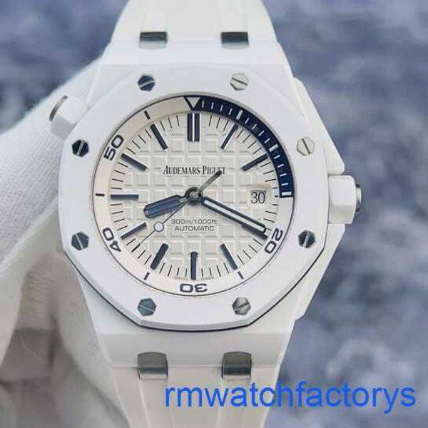 AP Athleisure Watch Watch Royal Oak Offshore Series 15707CB Белые керамические мужские часы с синим и белым цветом. Автоматические механические часы 42 мм