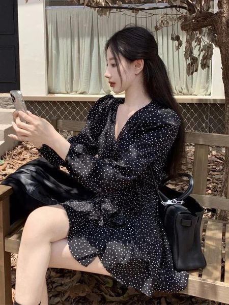 Abiti casual abiti a maniche lunghe Donne Pois Dot Corea Elegante Spring Ins Retro Ins Simple Vestidos Vestite per le vacanze Abbigliamento da festa