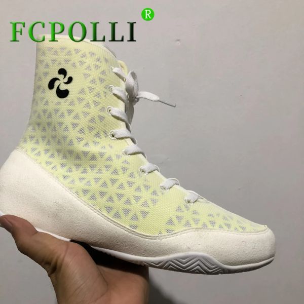 Stivali 2023 Nuova scarpa da wrestling di arrivo per uomini scarpe da boxe in maglia bianca nera uomo scarpe sportive di alta qualità da uomo