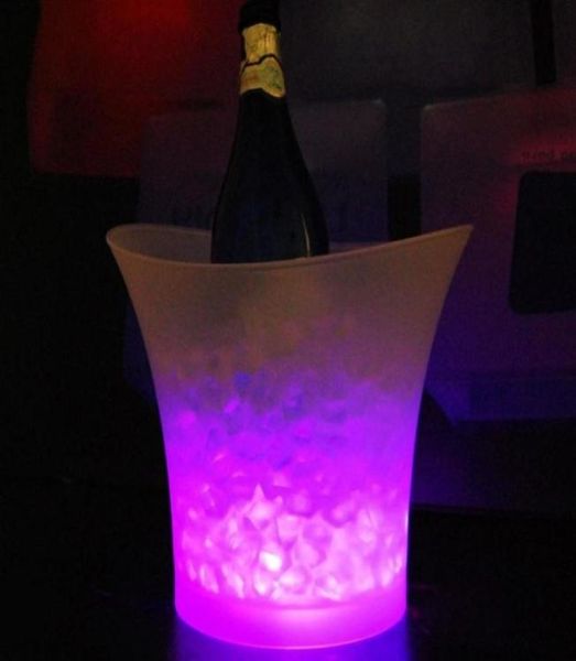 Bar 5 litros volume volume plástico led gelo bucket cor alteração de boates lideradas com gelo leve Champagne Wine Beer Ice Bucket 5752633