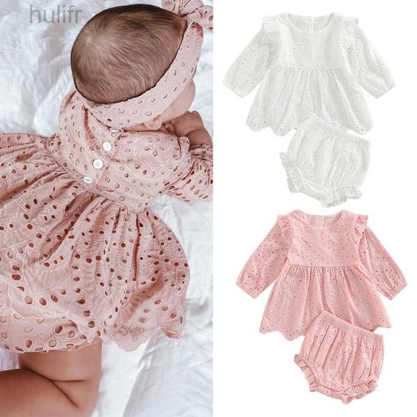 ROMPERS schöne neugeborene Mädchen Kleidung Sets 0-24m Massive Hohlhöhle Rüschen Langarm Faltenkleid+Shorts Bloomers Baumwolloutfits D240425