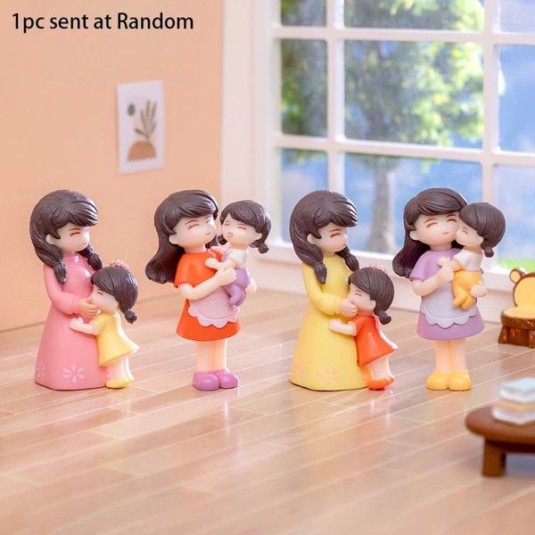 Decorazioni da giardino 1pc Miniature Figurine per la mamma e figlia Figura Doll Micro Landscape Design Desktop fai -da -te Decorazione