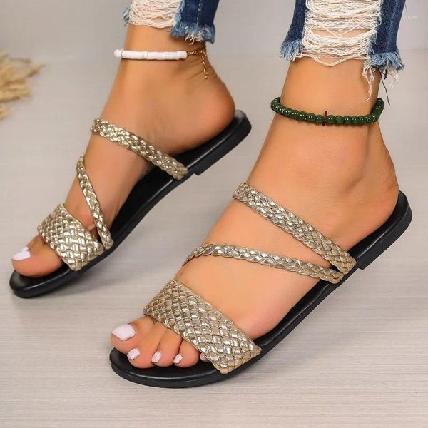 Sapatos casuais 2024 Sandálias de verão para mulheres Sandálias planas brilho slide Slide Trendy Women Flelly Slip no bling