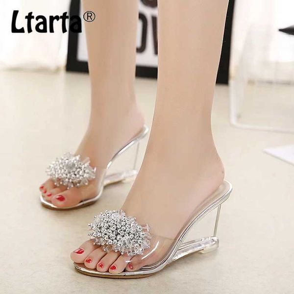 Kleiderschuhe Keil Sandalen Nachtclub Mädchen Frauen Sommer 2020 Neue sexy Kristall Transparente Pumpen Glas Strass LFD H240425