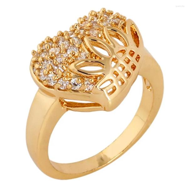 Com pedras laterais 2024 mulheres cristalas de ouro amor coração anel em forma de noiva Gunflower Shape Metal Rings Elegant Jewelry Free