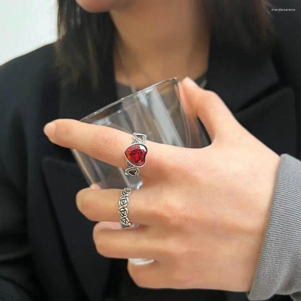 Rings de cluster Hoyon Thai Silver Ring Love Love Ruby Stone em forma de coração para mulheres Casal Party Jewelry Aniversário Gifts Presentes