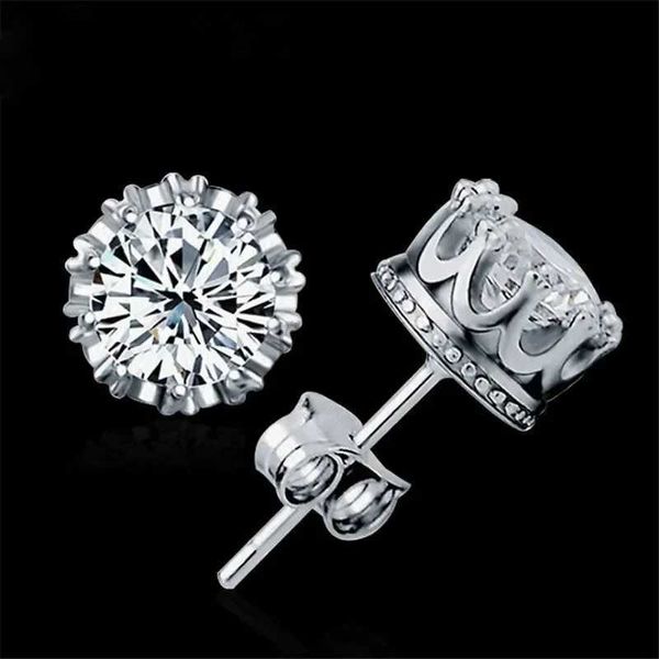 Stud 1 coppia di gioielli di moda corona Donne classiche Shining Zircon Piccolo stallone Orecchini in argento Colore Stallone per uomini Orecchini in cristallo D240426