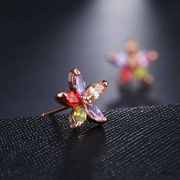 Brincos de zircão de lustre de lustre de lustre de luxo Brincos de zircão para mulheres Rainbow Cz Flores Brincos de temperamento meninas de Natal Jóias de Ano Novo