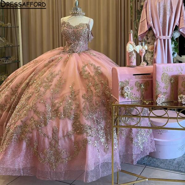 Розовые блестящие платья Quinceanera с плеча аппликации Sequined Lace Sweet 15 Платье для вечеринки по случаю дня рождения vestidos de