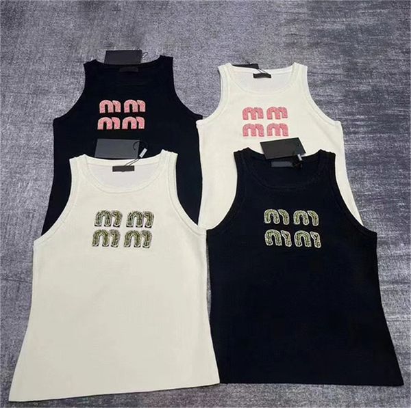 Mektup Örgü Singlet Tankları Kadın Lüks İnce Fit Örgü Üstler Yaz Örgü Tank Top Gözden Geçirilmiş Günlük Örgü Singlets Slegisel Bluz Gömlekleri