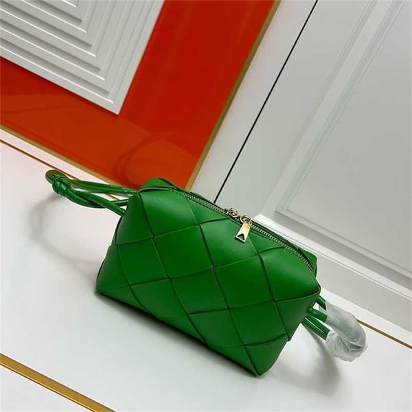 Bottevenets Pale per le spalle Borse intrecciate 7A borse di lusso Mini telecamera famosa Lady Cloud Hobo Fashion Borse in pelle