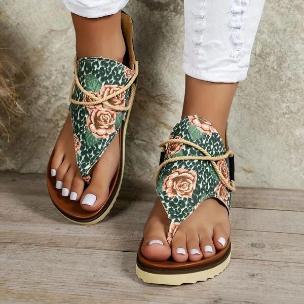 Sapatos casuais sandálias femininas de dedo do dedo do pé 2024 Rose estampa de leopardo estilo romano anti-deslizamento férias férias de praia primavera verão verão
