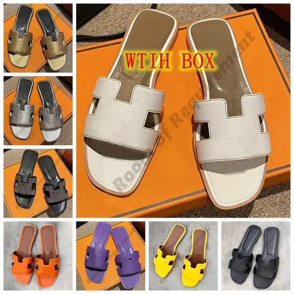 2024 Designer Orange Oran Pantoffeln Leder Luxus Sandalen Objekte Briefe Paris Französische Damen Strand flach nicht rutschfleaschuh Frauen Schuh rot blau Weiß Pink mit Kasten