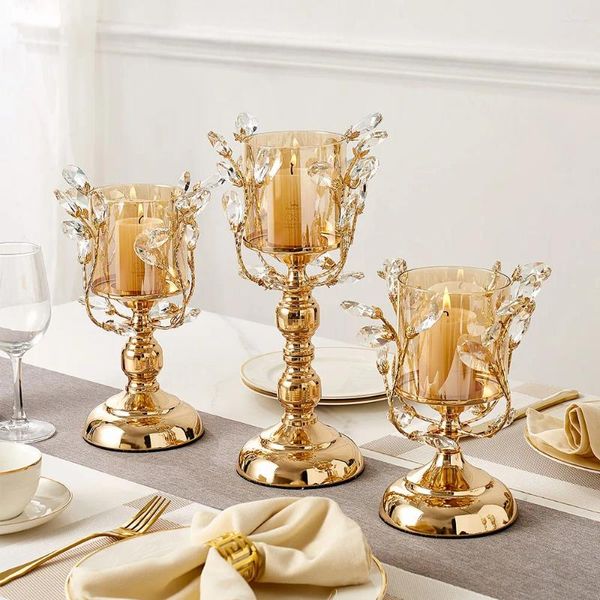 Titulares de vela Titular Mesa de decoração de casamento Centerpieces Acessórios de ouro Decoração Decoração Candelabra Candelabra Glass Candlestick