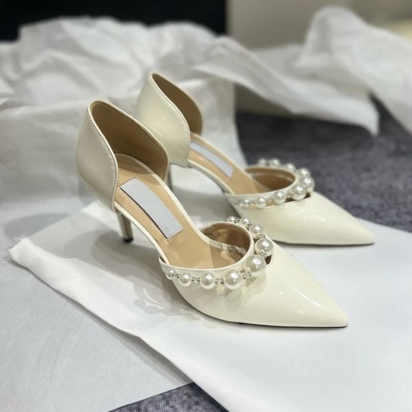 Scarpe da design da donna Scarpette cavi per la moda perle con tacchi a lacca puntati con tacchi fine scarpe da sposa con la damigella new Summer One Belt French Sandals single