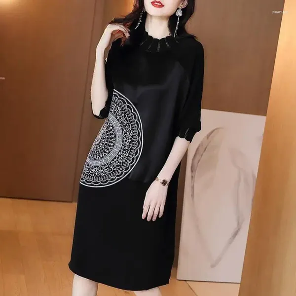 Платья для вечеринок 2024 Summer Fashion Retro Style High Stand Stand Seamerery вышивая китайское черное платье средней длины для женщин
