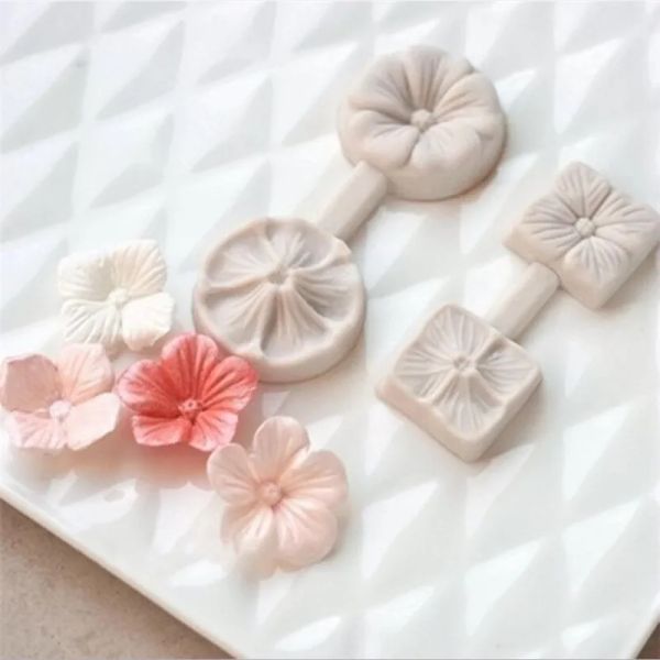 Stampi 3d cinque petali di fiori in silicone stampo per la torta fondente decorazione degli strumenti di decorazione di cioccolato Confeirato da forno stampi da cucina accessori da cucina