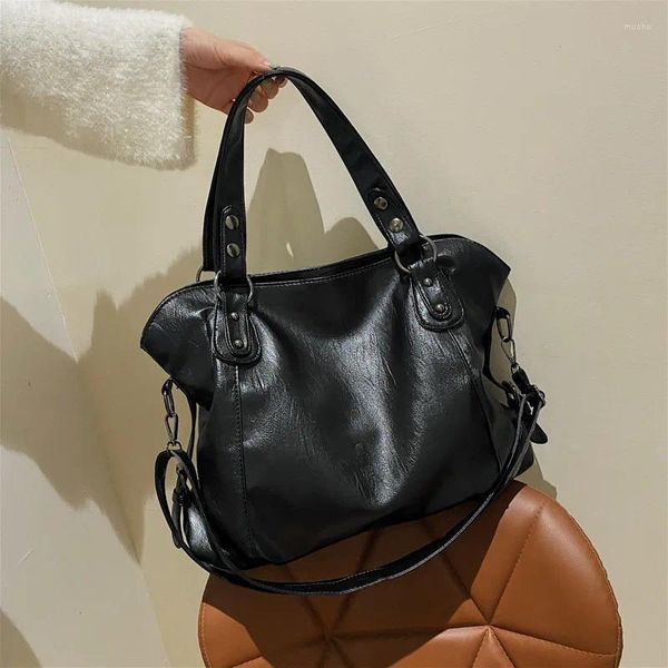 Totes grandes bolsas de ombro de mulheres negras de grande tamanho de bolsa casual de qualidade de couro PU hobos crossbod