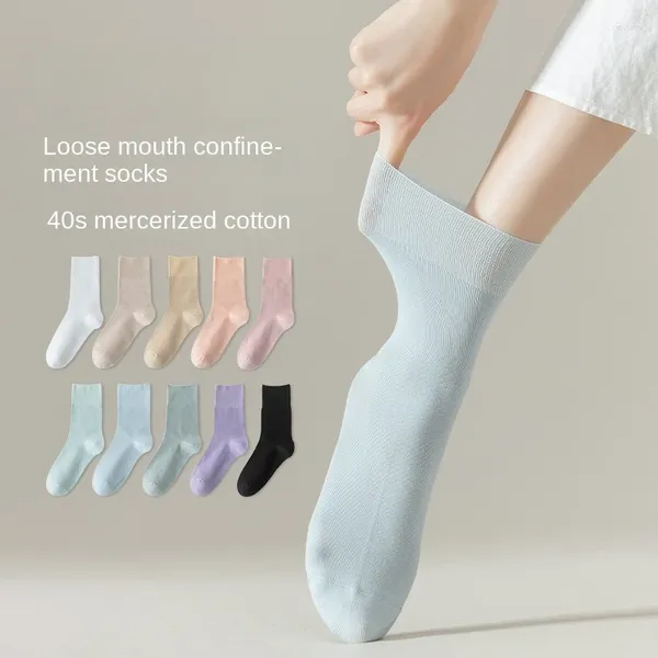 Kadın SOCKS 4 Çift Sevimli Velvet Gevşek Örgü Naylon İnce Yay Kadın Tüp Yumuşak Nefes Alabilir Uzun Çoraplar Düz Renk