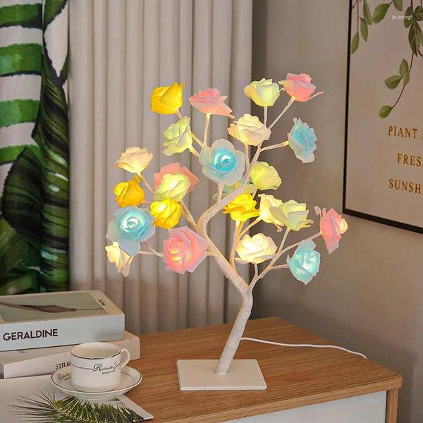 Luzes noturnas Lâmpada de árvore rosa USB Flor leve LED para decoração em casa festas ao ar livre Casamentos presentes